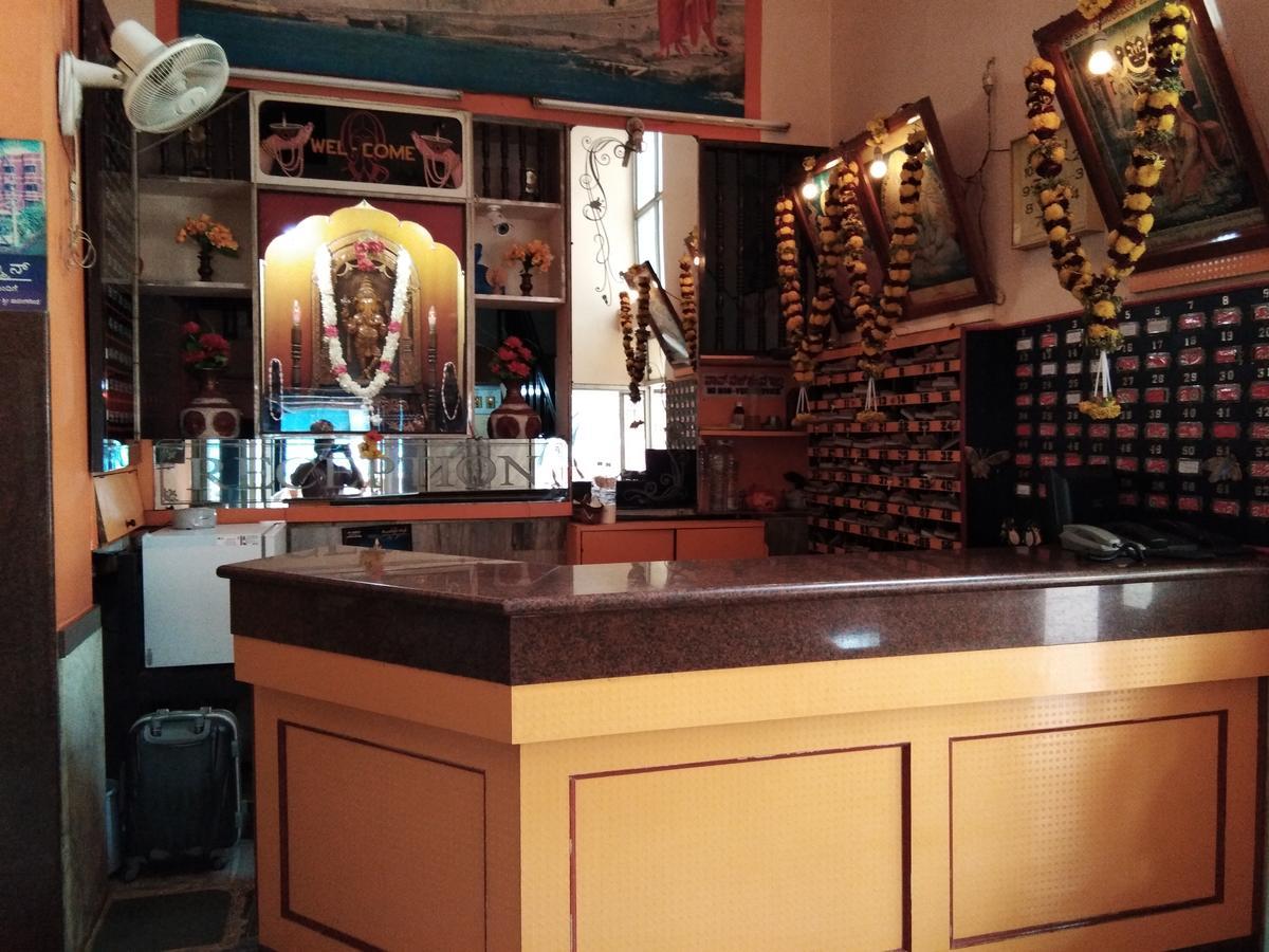 Hotel Sanman Lodge Shimoga Luaran gambar